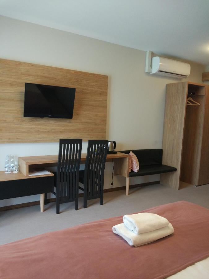 미엘레크 Bulwary Biznes B&B 외부 사진