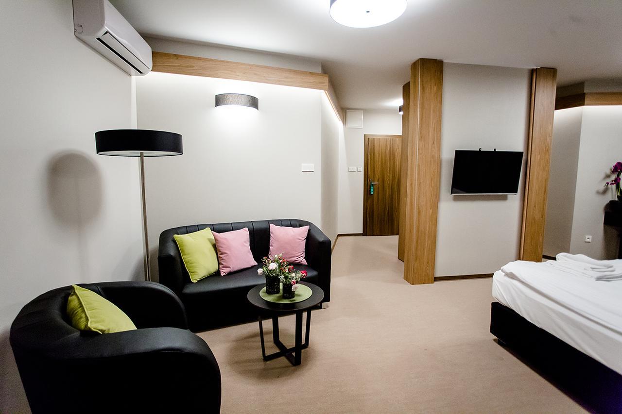 미엘레크 Bulwary Biznes B&B 외부 사진